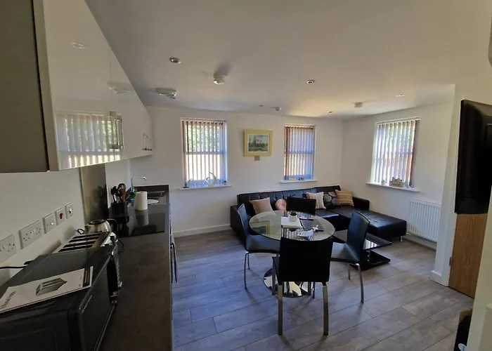 7 Burnby Close,leeds,ls14 1ga * 리즈